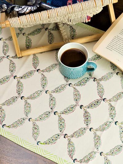 Peace Lily Table Runner